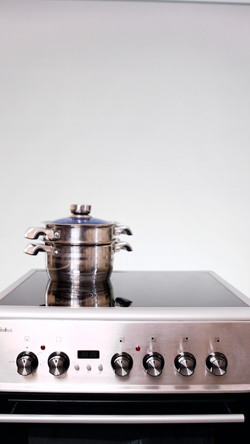 cuisinière Technolux induction 4feux electrique 60x60 gris tcx66fsxvtc